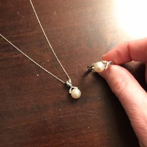 10K White Gold Diamond Pearl Necklace & Ring Set